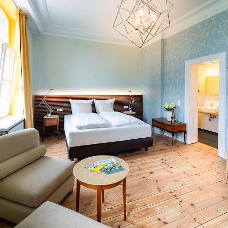 Stuckhotel Fettehenne Ratingen Buitenkant foto